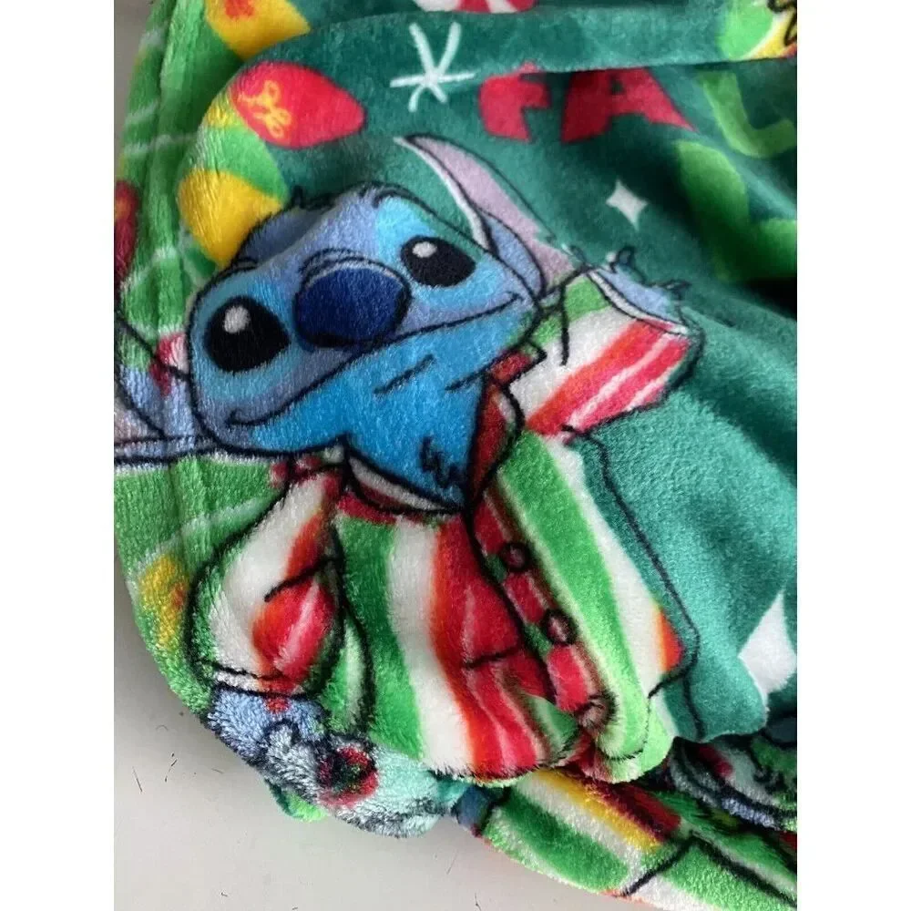 Disneys Stitch And Scrump PJ  Tradition 50 X 70” Christmas Lights Throw‎ Blanket